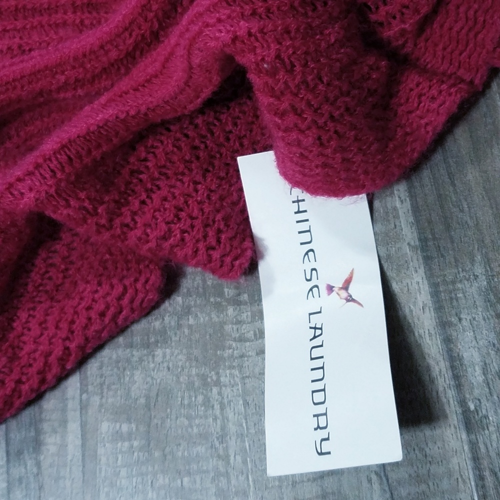 NWT Chinese Laundry Infinity Ruffle Scarf - Picture 3 of 5